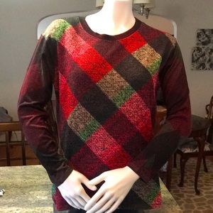 Nally & Millie L LS lightweight knit top.